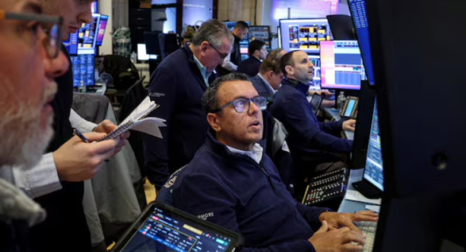Mercados al alza y crudo en baja tras anuncio sobre posible fin de conflicto en Irán